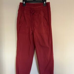 Eddie Bauer women’s Sightscape joggers